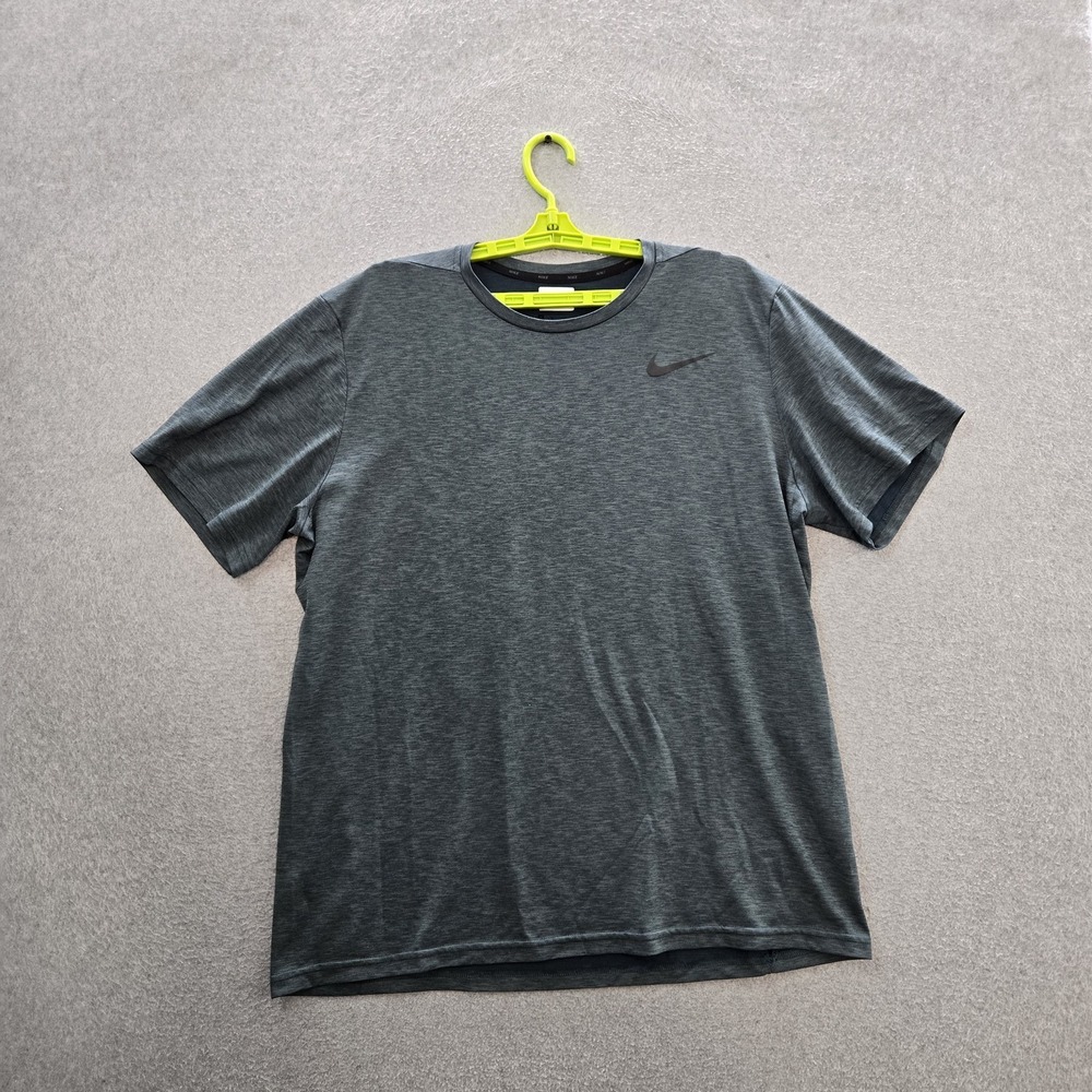 Nike Men Shirt XL Gray Dri-Fit Activewear Logo Swoosh Breathe Training
